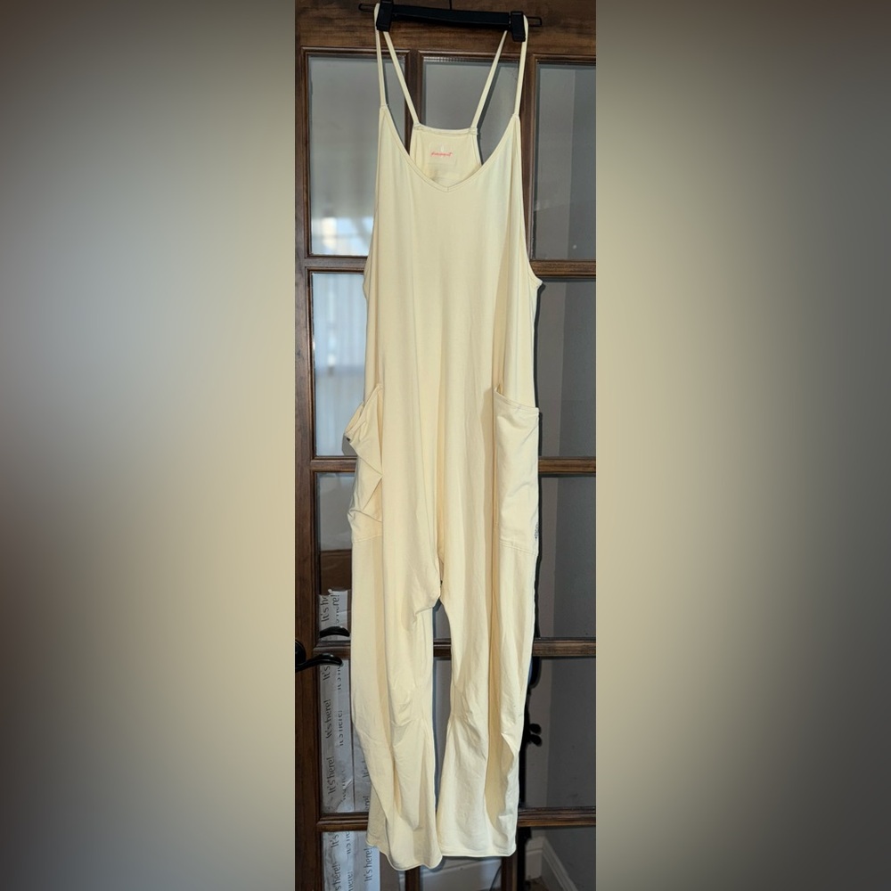 Free People Hot Shot Onesie in Cream NWT - Picture 5 of 6
